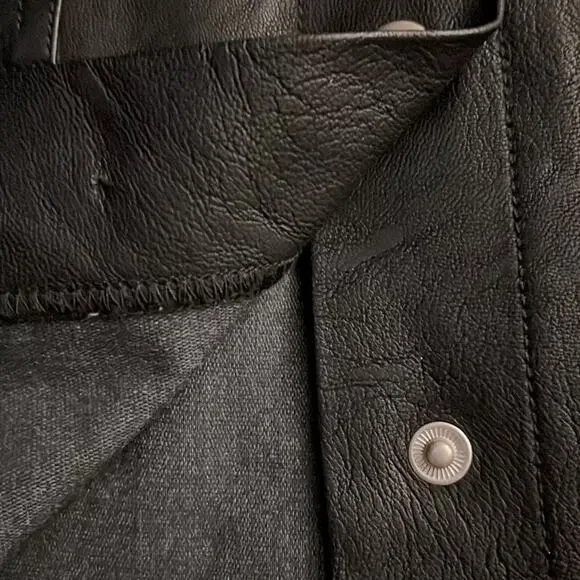 French Black snap front faux leather skirt XS - Picture 12 of 15